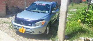 TOYOTA RAV4 - foto