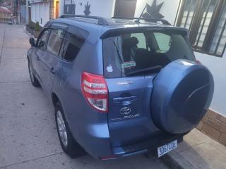 TOYOTA RAV4 - foto