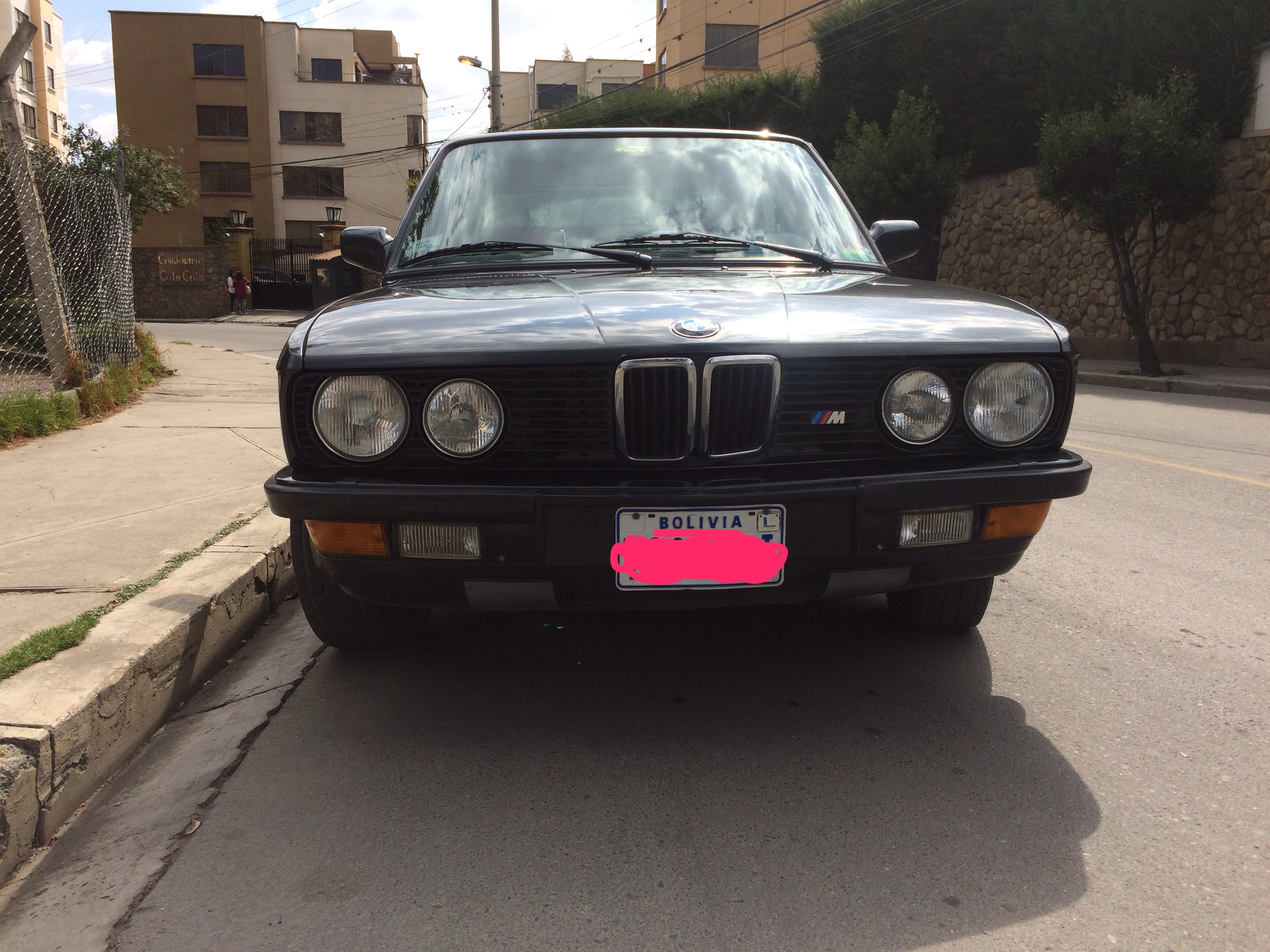 BMW 520I - foto