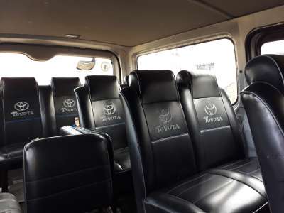 TOYOTA HIACE - foto