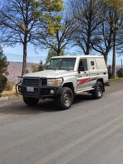 TOYOTA LAND CRUISER - foto