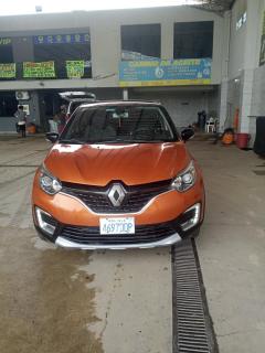 RENAULT CAPTUR - foto