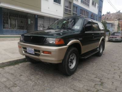 MITSUBISHI MONTERO SPORT - foto