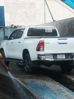 TOYOTA HILUX - foto