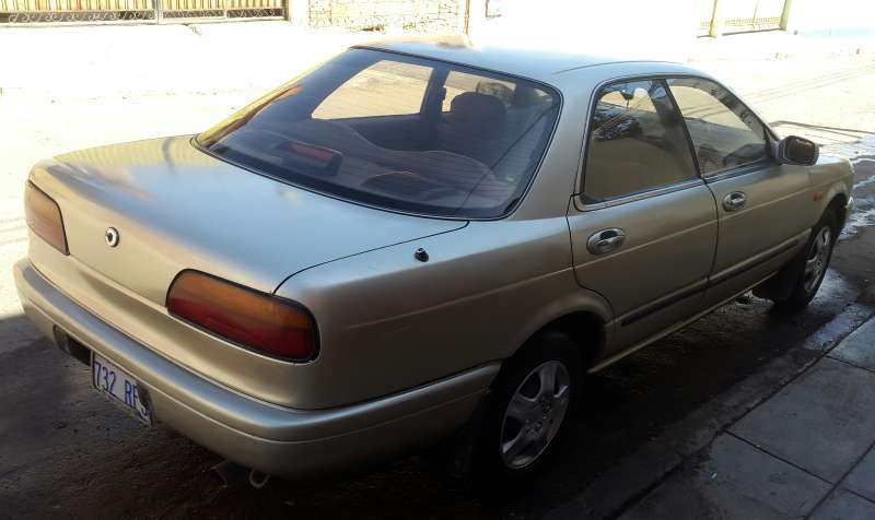 Nissan presea 1991