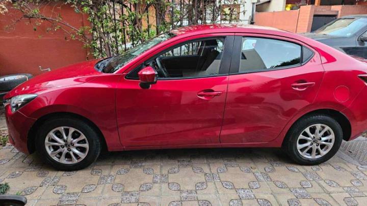 MAZDA MAZDA 2